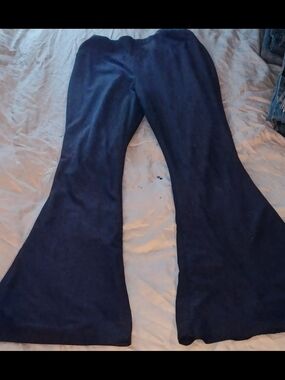 LG Black Stretch Top